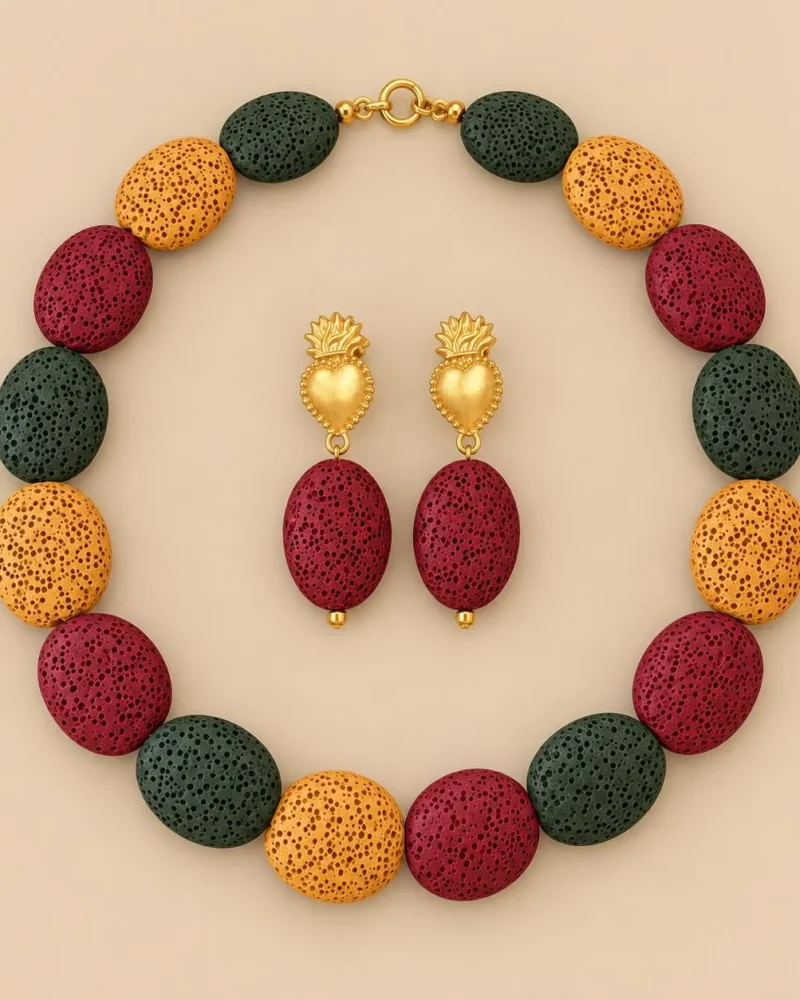 Collar CALIA tricolor con pendientes corazón burdeos