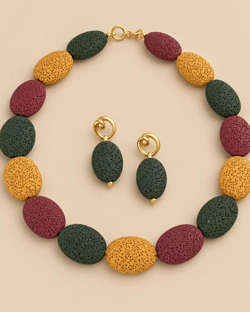 Collar CALIA tricolor con pendientes circulares verdes